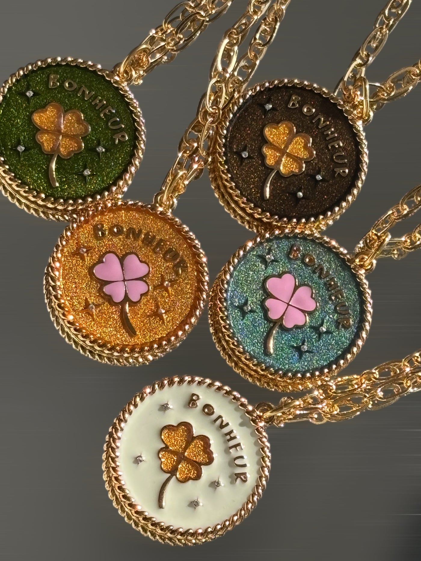 Collier Médaille Bonheur Brown Gold