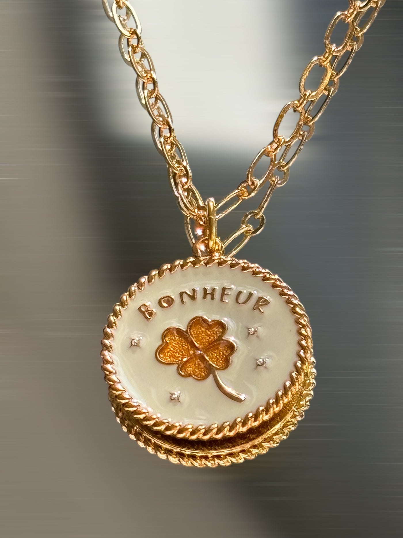 Collier Médaille Bonheur Ivory Gold