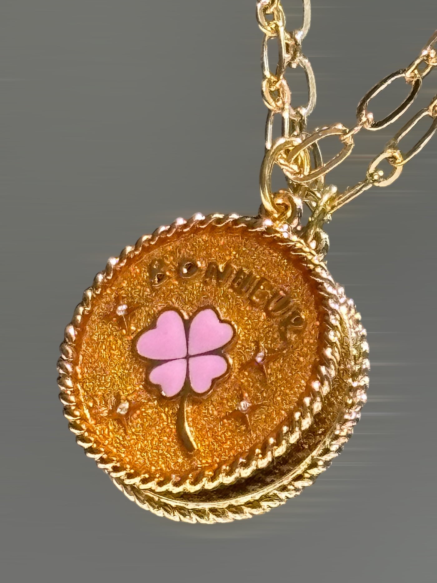 Collier Médaille Bonheur Goldy Pink
