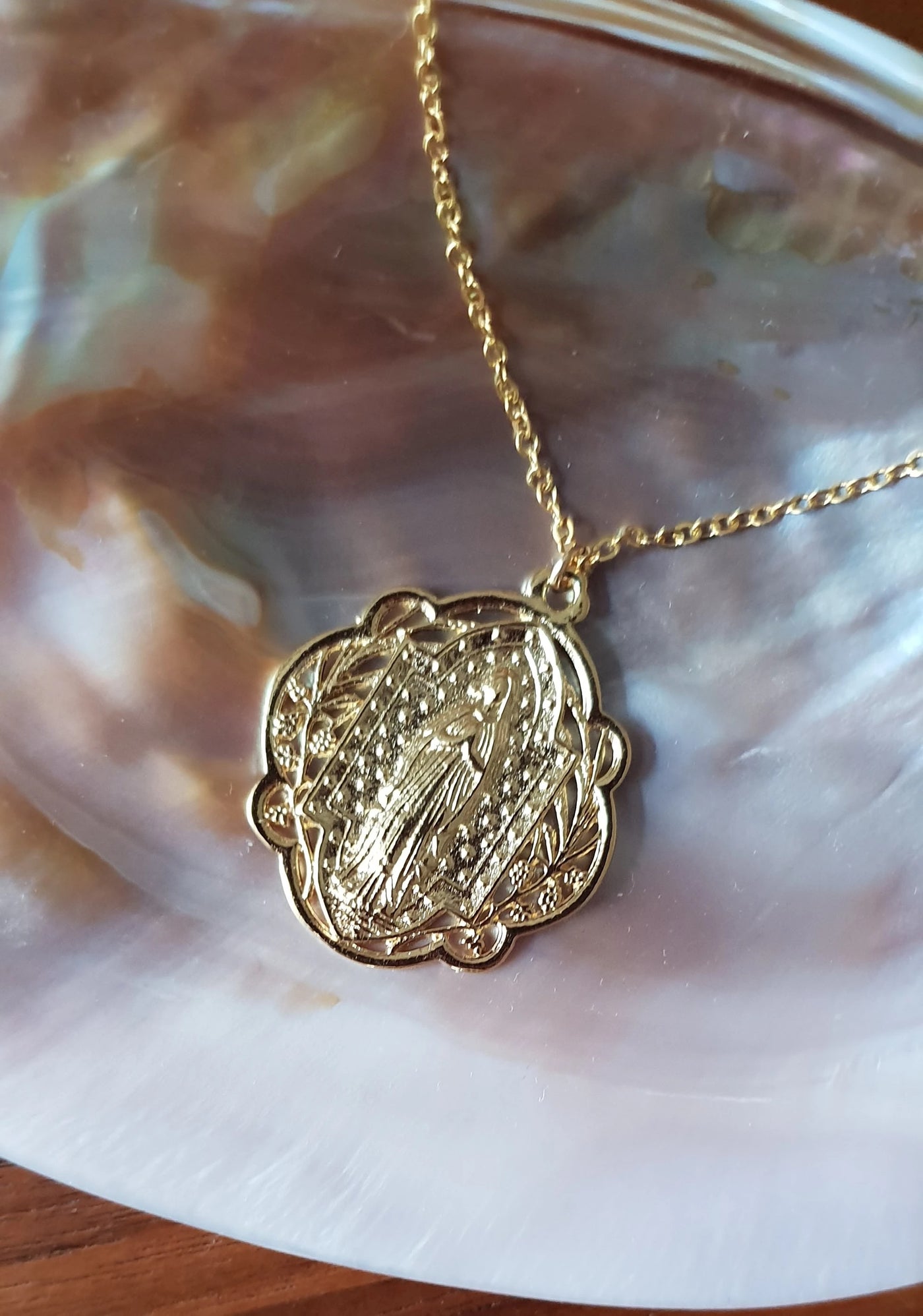 Collier Médaille  Vintage Gold