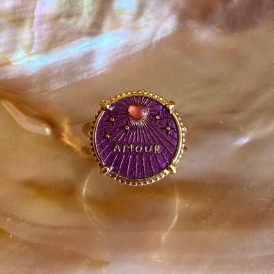 The Amore Ring Iris